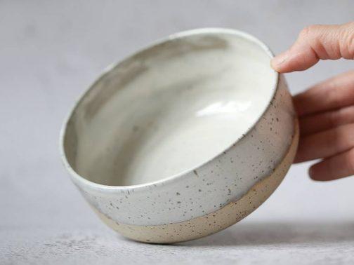 Gros bol artisanal en grès pyrité